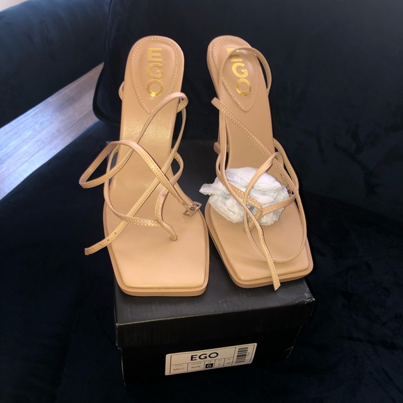 NEW EGO Shoes- NUDE THONG BUCKLE STRAP DETAIL SQUARE TOE STILETTO (Size US 8) - Picture 8 of 10